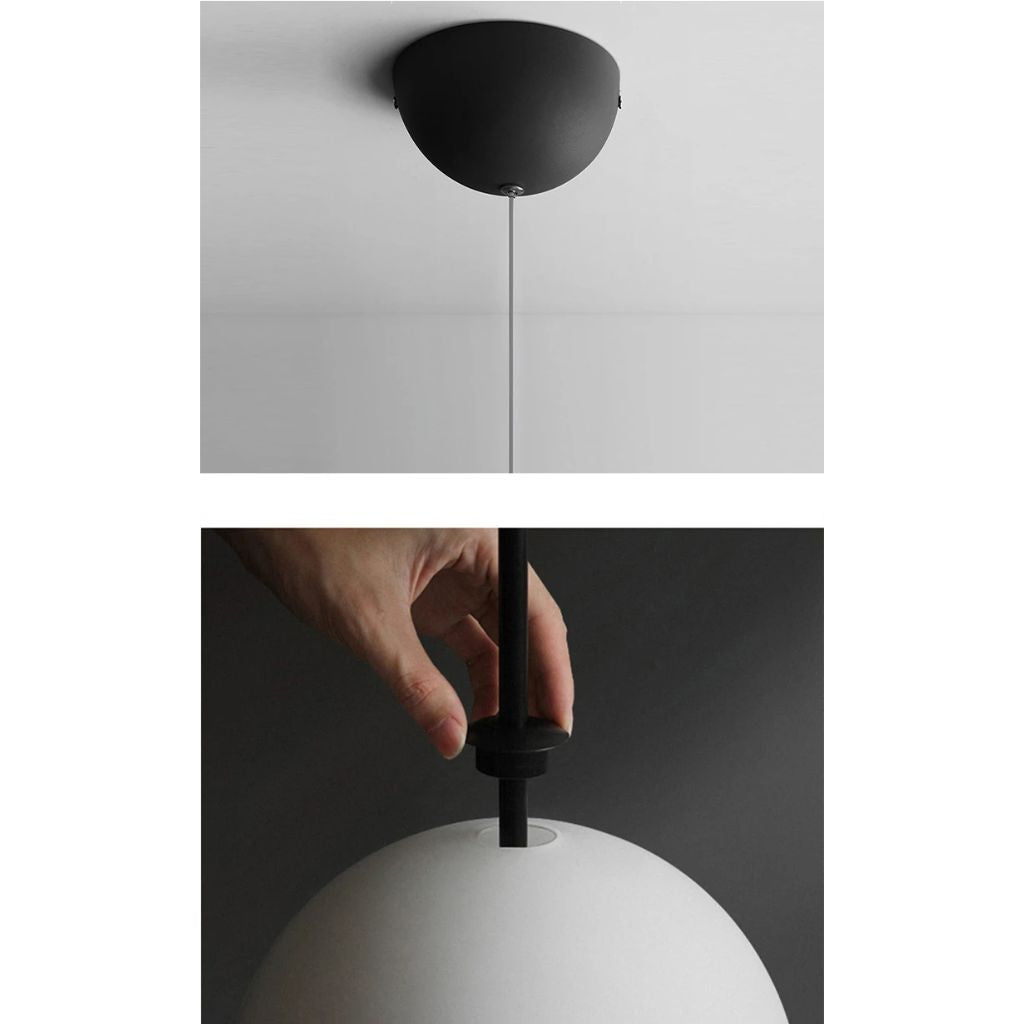 Lustre com pérolas de vidro branco de designer italiano
